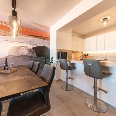 Bella Apartment *