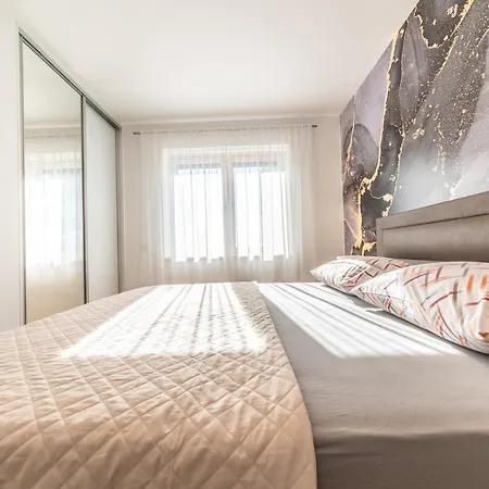 Apartment Bella *